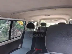 Nissan Vanette 2000 Van (Used)
