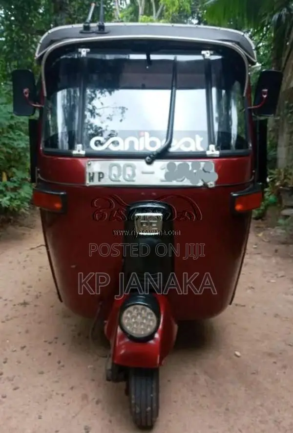 Bajaj 4 Stroke 2008 Three Wheel (Used)