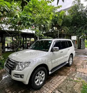 Mitsubishi Montero 2015 SUV (Used)