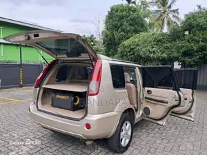 Nissan X-trail T30 2005 SUV (Used)