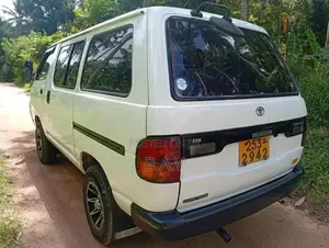Toyota TownAce CR27 1994 Van (Used)