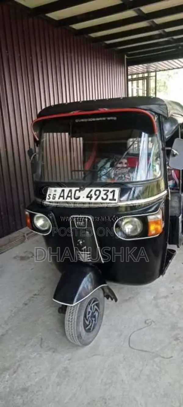 Bajaj Re 205 2012 Three Wheel (Used)