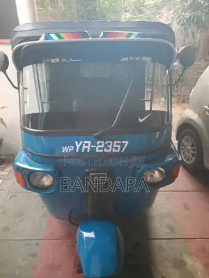 Bajaj RE 2011 Three Wheel (Used)