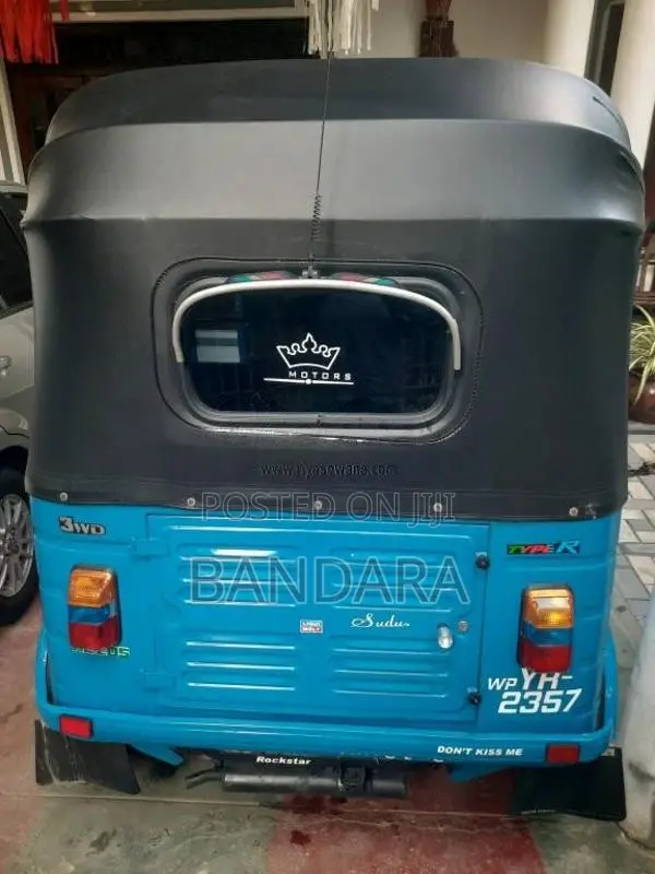 Bajaj RE 2011 Three Wheel (Used)