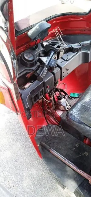 Bajaj 4 Stroke 2008 Three Wheel (Used)