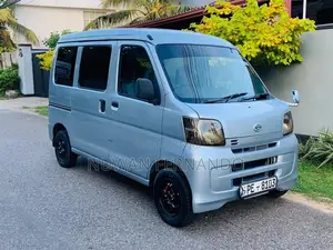 Daihatsu Hijet 2013 Van (Used)