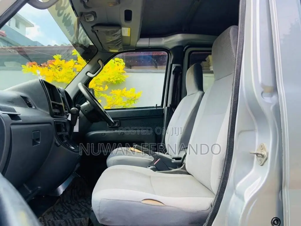 Daihatsu Hijet 2013 Van (Used)