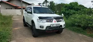 Mitsubishi Montero 2012 SUV (Used)