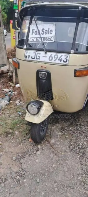 Bajaj 2 Stroke 2004 Three Wheel (Used)