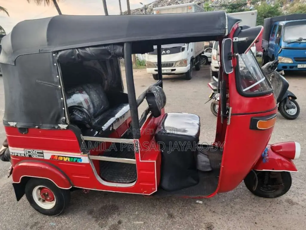 Bajaj 2 Stroke 2006 Three Wheel (Used)
