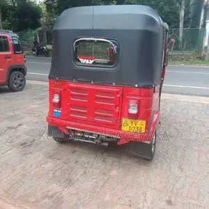 Bajaj RE 205 2012 Three Wheel (Used)