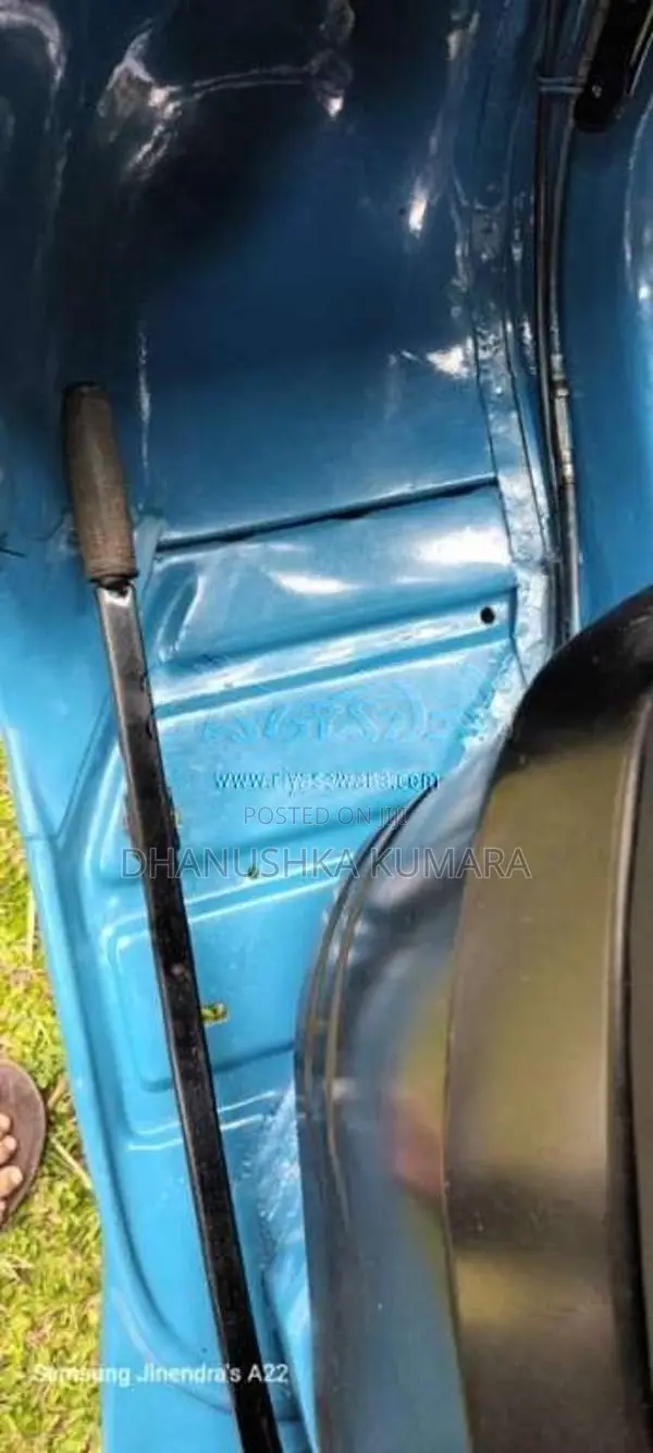 Bajaj 4 Stroke 2015 Three Wheel (Used)