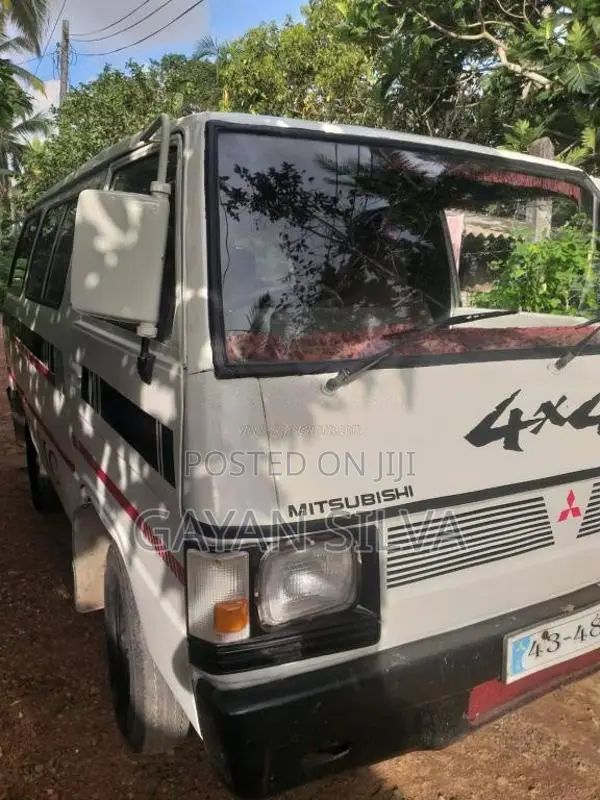 Mitsubishi L300 1981 Van (Used)