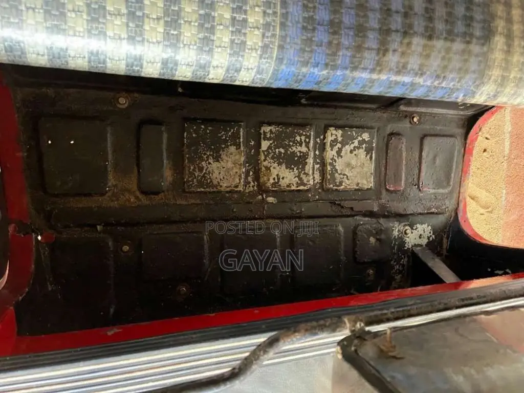 Bajaj 2 Stroke 2004 Three Wheel (Used)