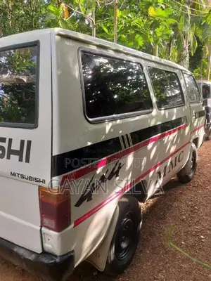 Mitsubishi L300 1981 Van (Used)