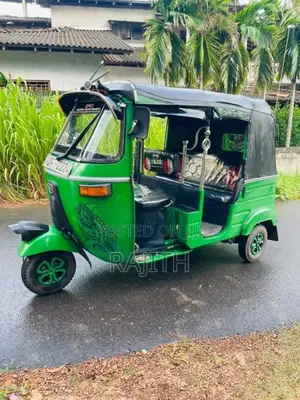 Bajaj RE 2006 Three Wheel (Used)
