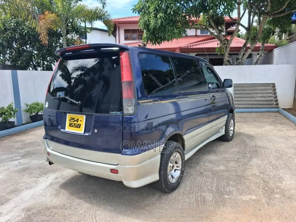 Toyota Cr51 Townace Noah 1997 Van (Used)