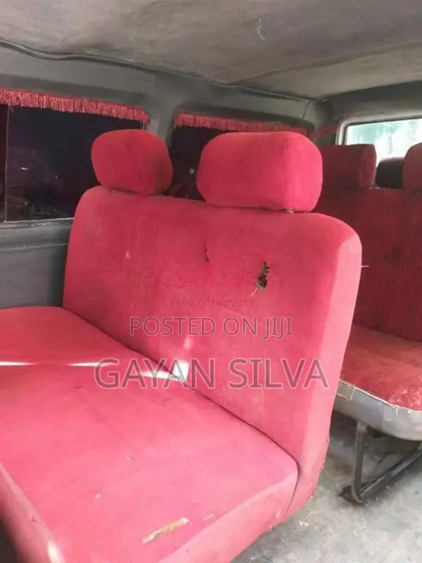Mitsubishi L300 1981 Van (Used)