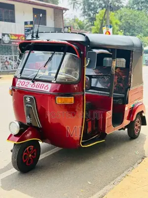 Bajaj 2 Stroke 1990 Three Wheel (Used)