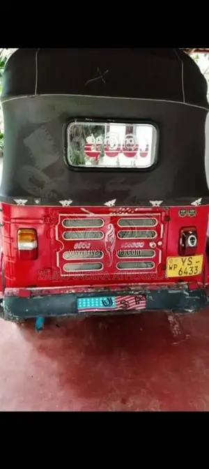 Bajaj 4 Stroke 2012 Three Wheel (Used)