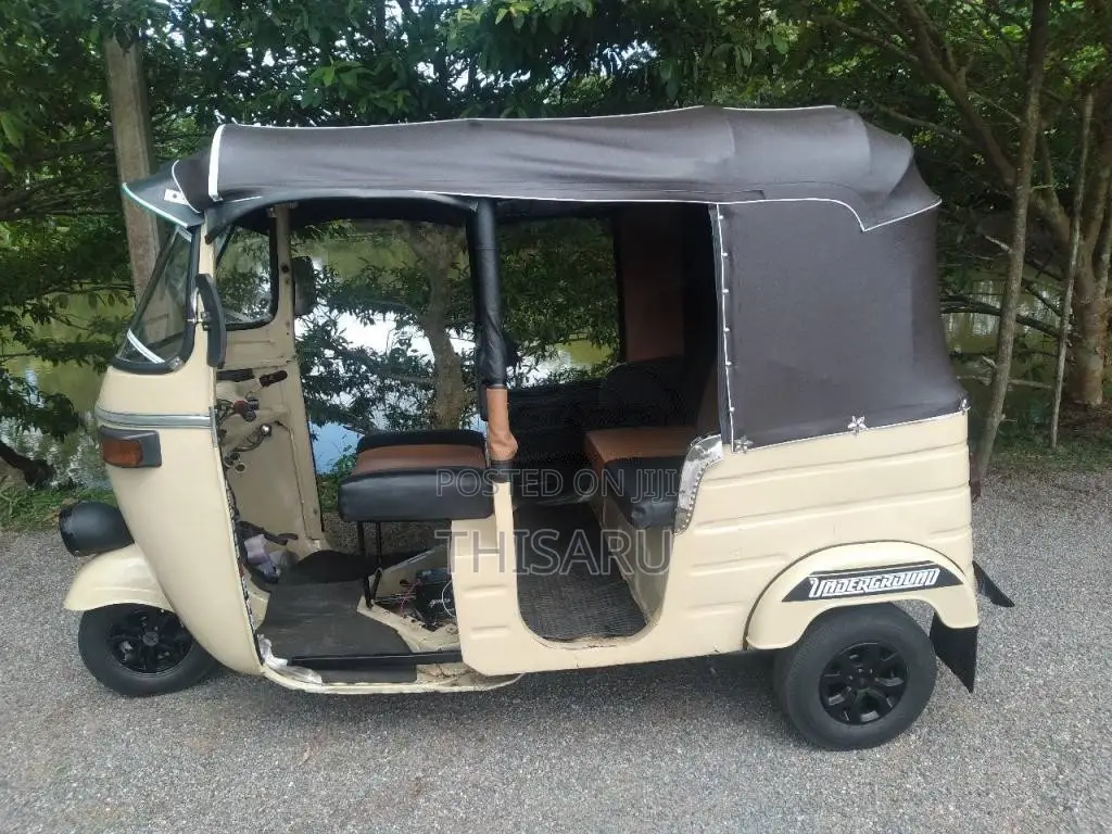 Bajaj 2 Stroke 1996 Three Wheel (Used)
