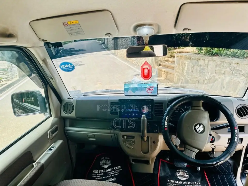 Suzuki Every 2014 Van (Used)