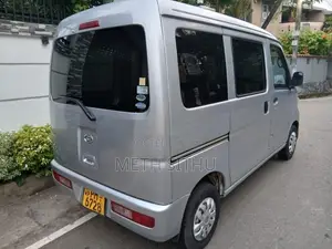 Daihatsu Hijet 2014 Van (Used)