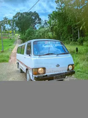 Toyota Lh30 1983 Van (Used)