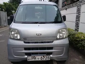 Daihatsu Hijet 2014 Van (Used)