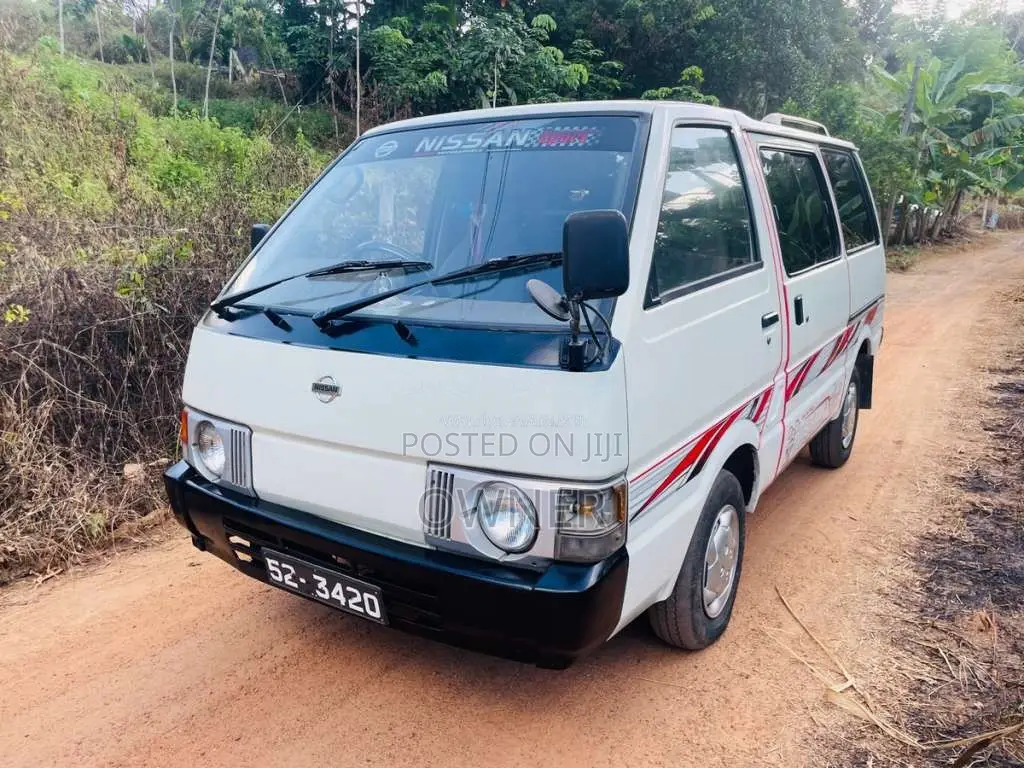 Nissan Vanette 1988 Van (Used)