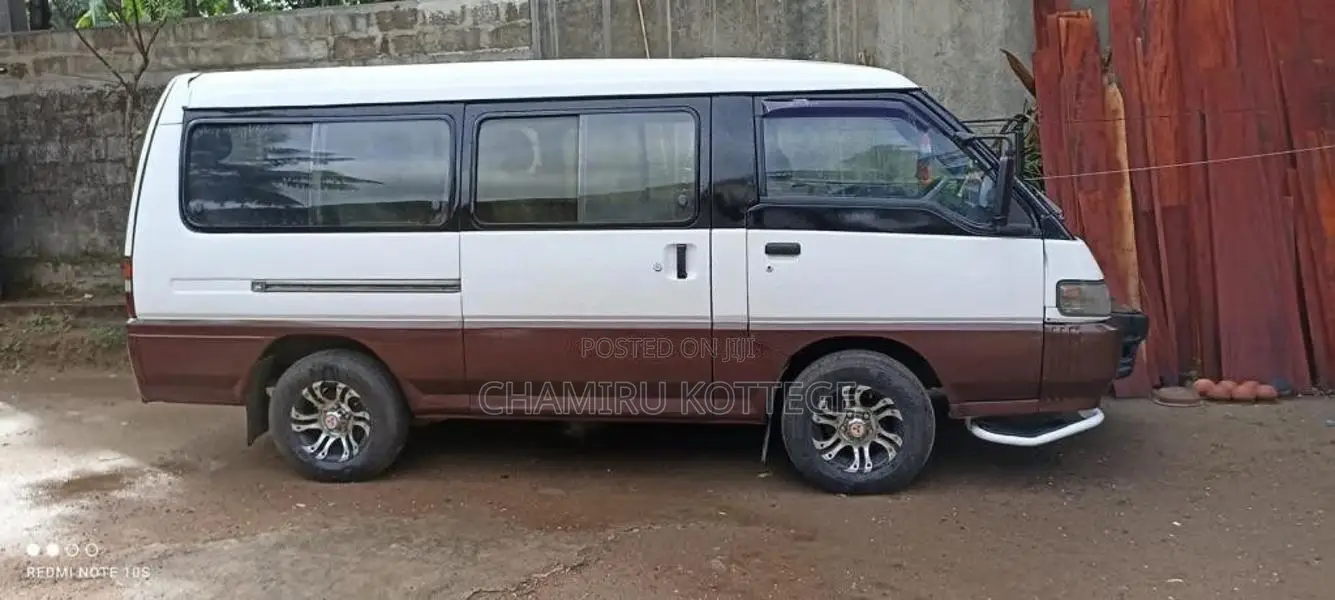 Mitsubishi Po15 1991 Van (Used)