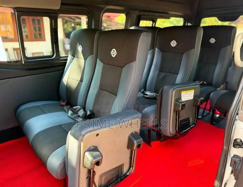 Nissan NV350 Caravan Super Long 2016 Van (Used)