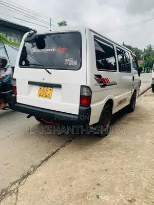 Mazda SSF8v 1989 Van (Used)