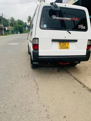 Mazda SSF8v 1989 Van (Used)