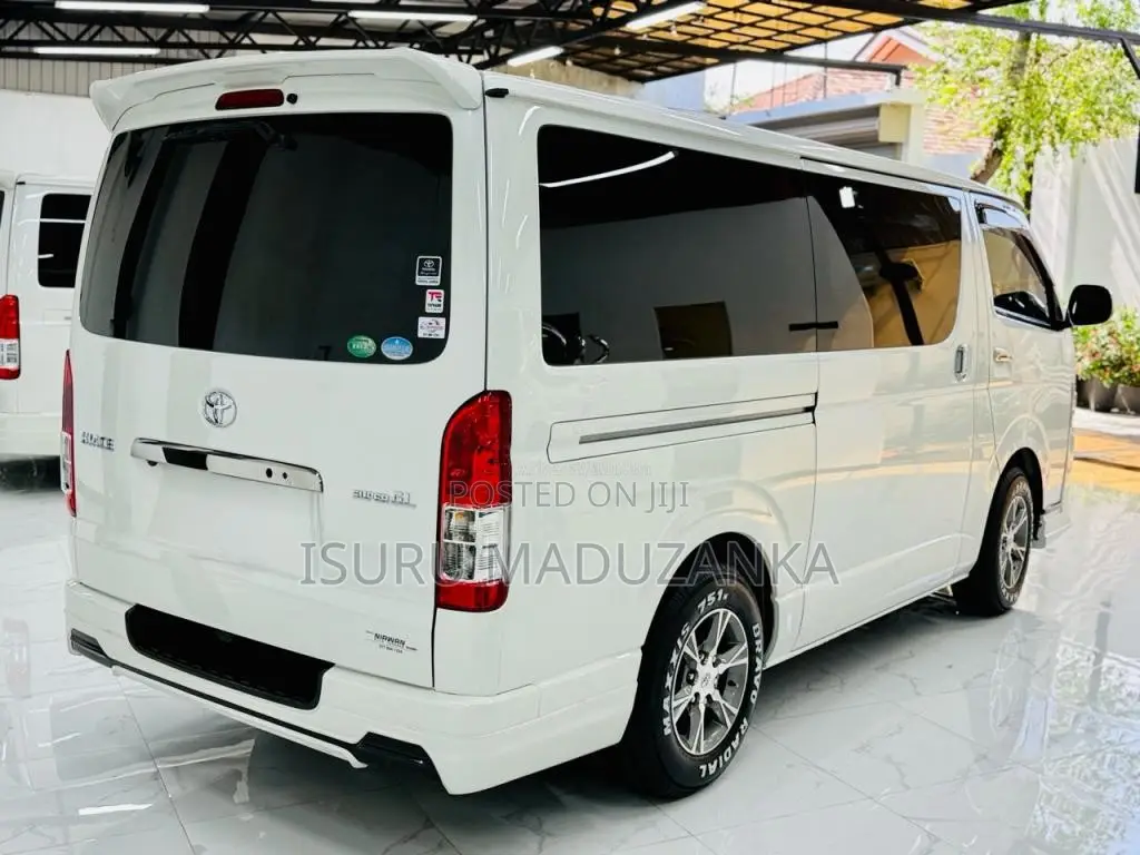 Toyota KDH Super Gl Dark Prime 2016 Van (Used)