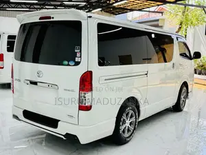 Toyota KDH Super Gl Dark Prime 2016 Van (Used)