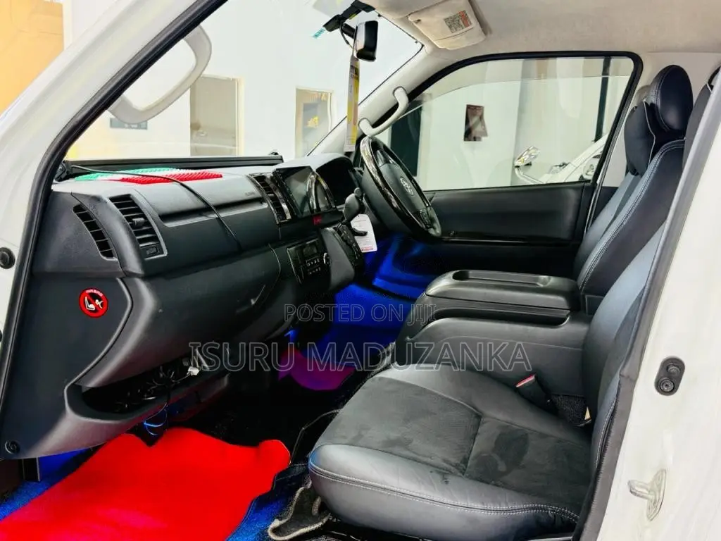 Toyota KDH Super Gl Dark Prime 2016 Van (Used)
