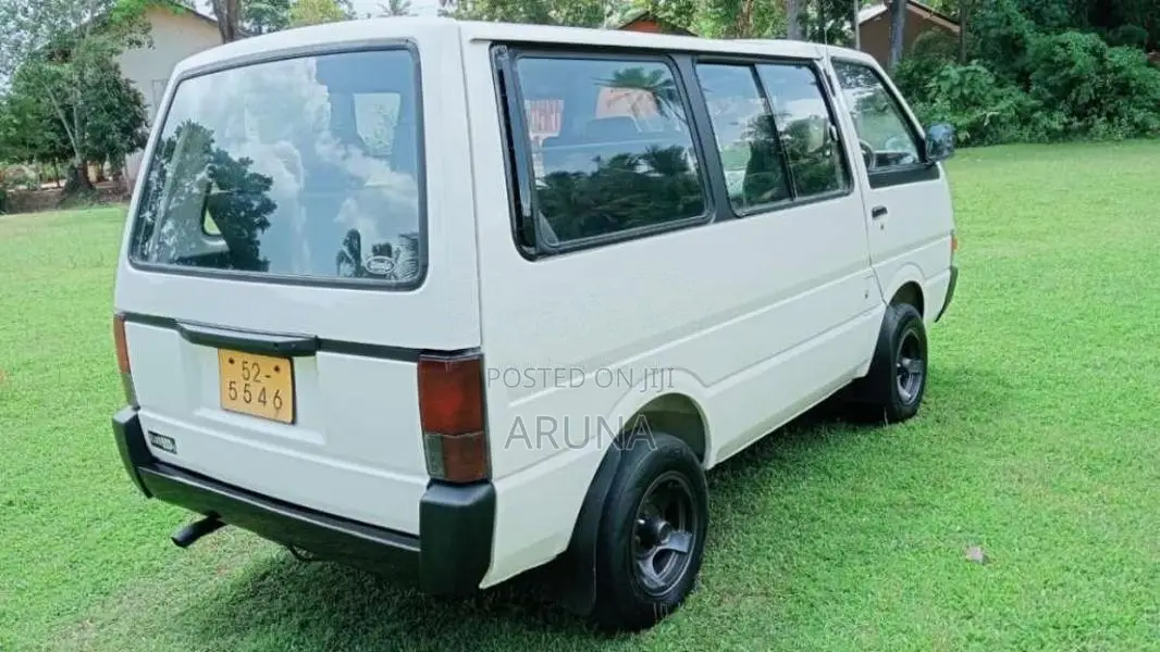 Nissan Vanette 1987 Van (Used)