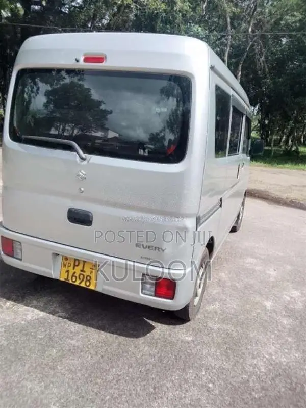 Suzuki Every 2016 Van (Used)