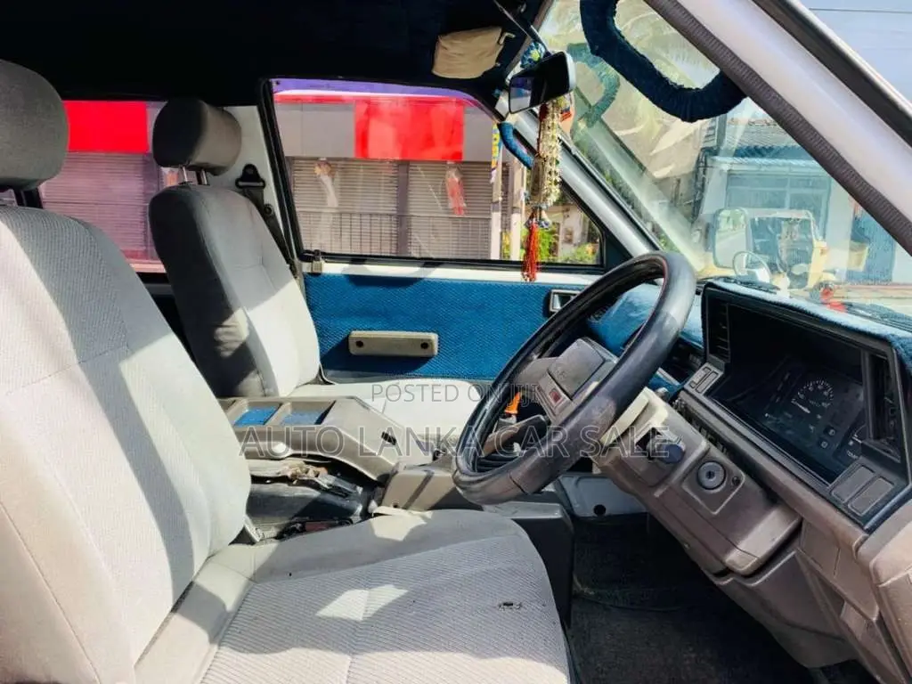 Nissan Vanette 1992 Van (Used)