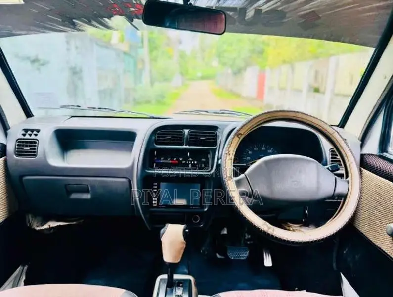 Suzuki Every 2000 Van (Used)