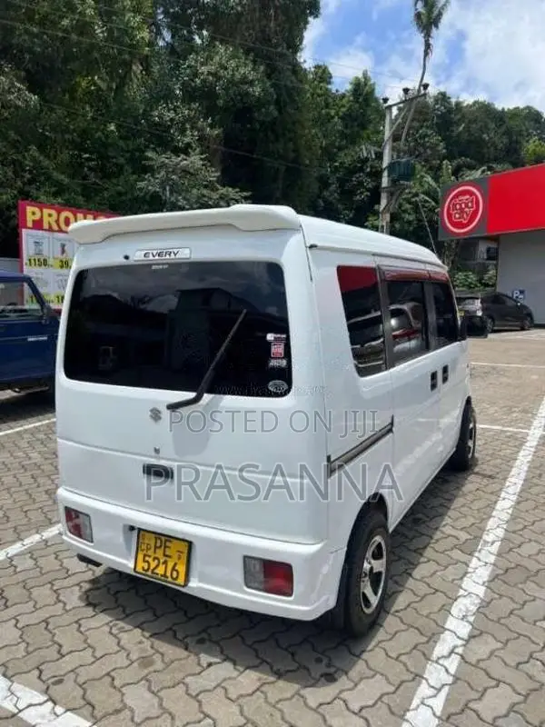 Suzuki Every 2012 Van (Used)