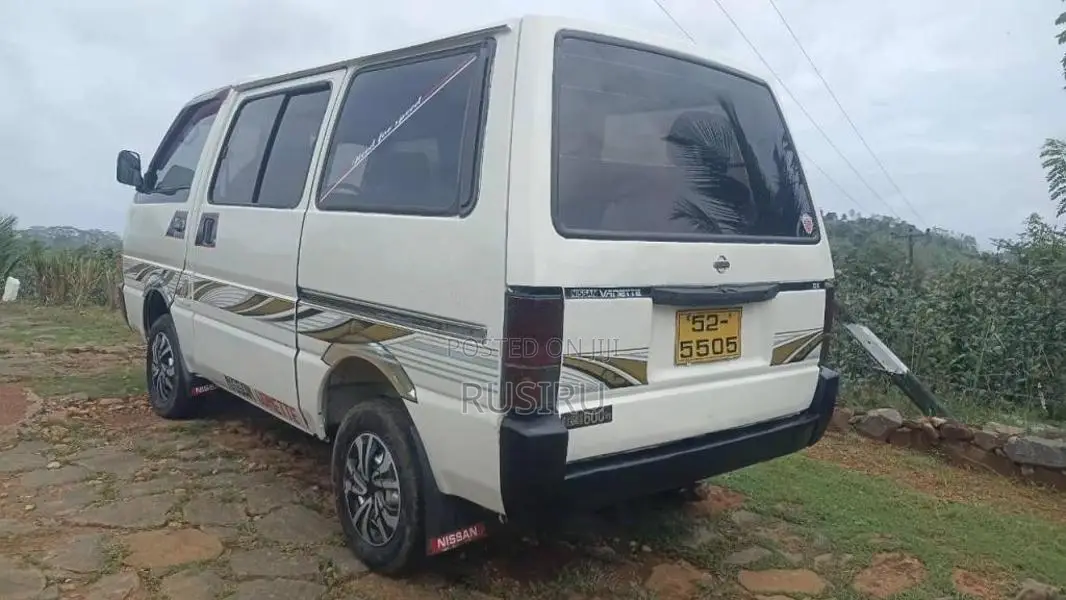 Nissan Vanette C22 1988 Van (Used)