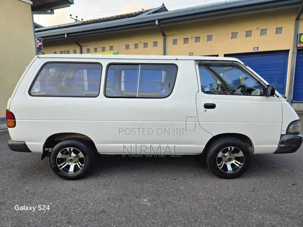 Toyota Townace Lotto 1998 Van (Used)