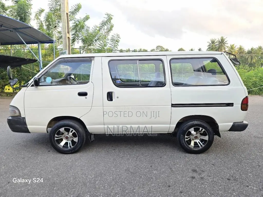 Toyota Townace Lotto 1998 Van (Used)