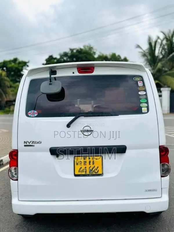 Nissan NV200 2016 Van (Used)