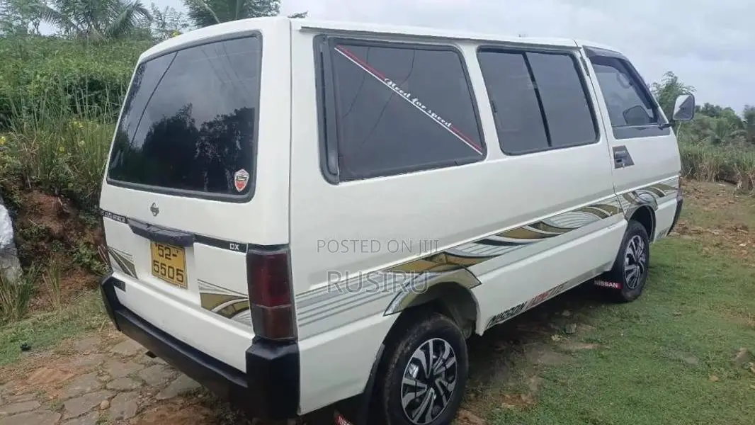 Nissan Vanette C22 1988 Van (Used)