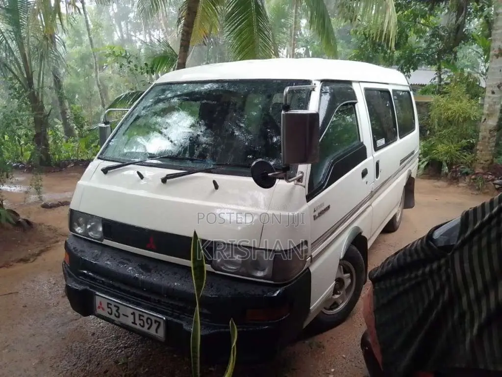 Mitsubishi PO15 1991 Van (Used)