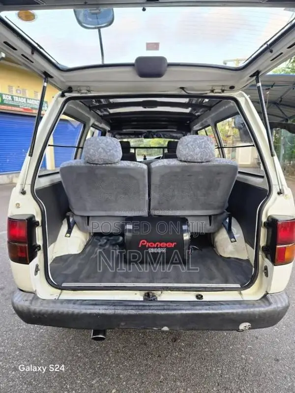 Toyota Townace Lotto 1998 Van (Used)