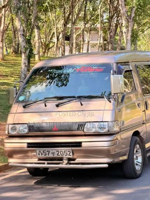 Mitsubishi Po15 1994 Van (Used)